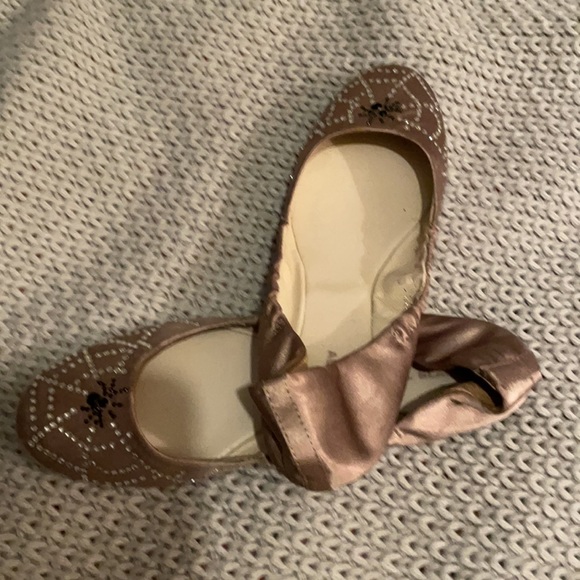 Cool spiderweb shoes - Picture 4 of 4